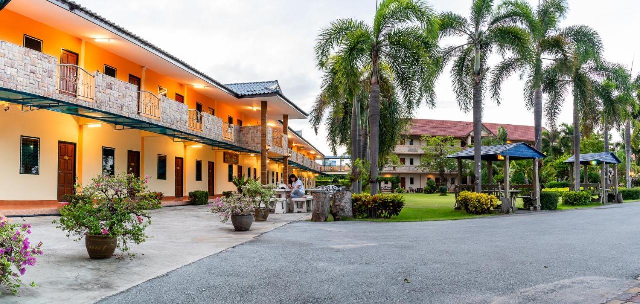 Pn Gold Resort 邦盛 外观 照片